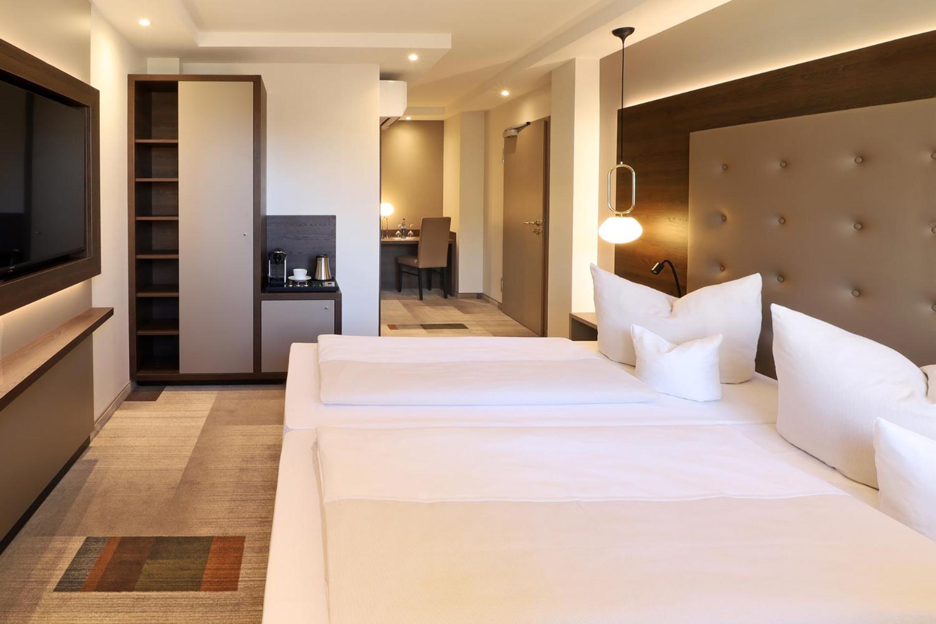Hotel Goldene Rose Хайделберг Екстериор снимка