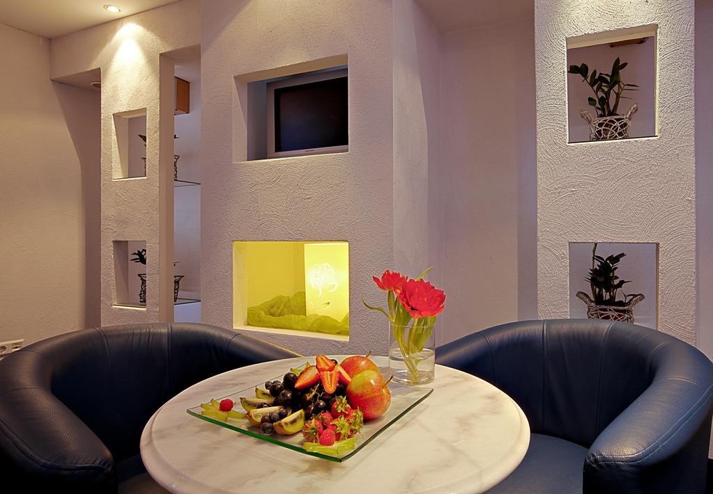 Hotel Goldene Rose Хайделберг Интериор снимка